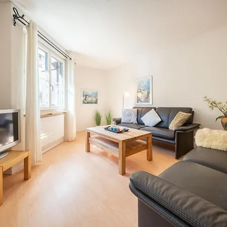 3202 Wunderschoene, Frisch Renovierte Mit Viel Charme Und Moderner Optik Apartment *