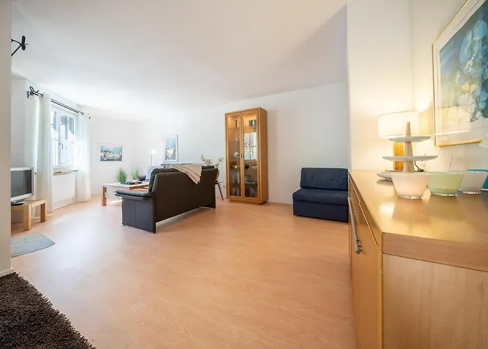 3202 Wunderschoene, Frisch Renovierte Mit Viel Charme Und Moderner Optik *